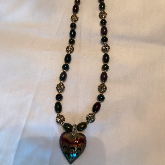 Multi colored heart shape necklace. - Picture 2 of 4